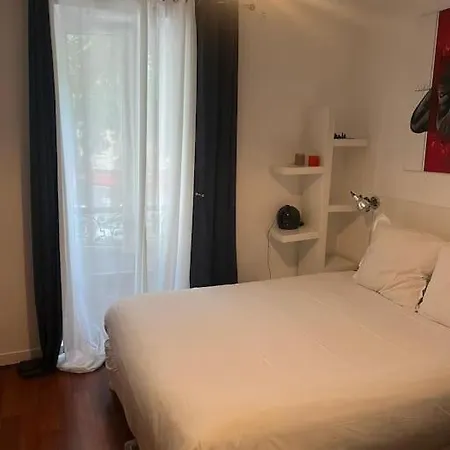 Montmartre-appartement Climatise -3min Sacre-coeur