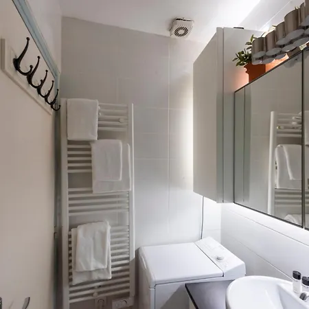 Apartment Montmartre-appartement Climatise -3min Sacre-coeur *